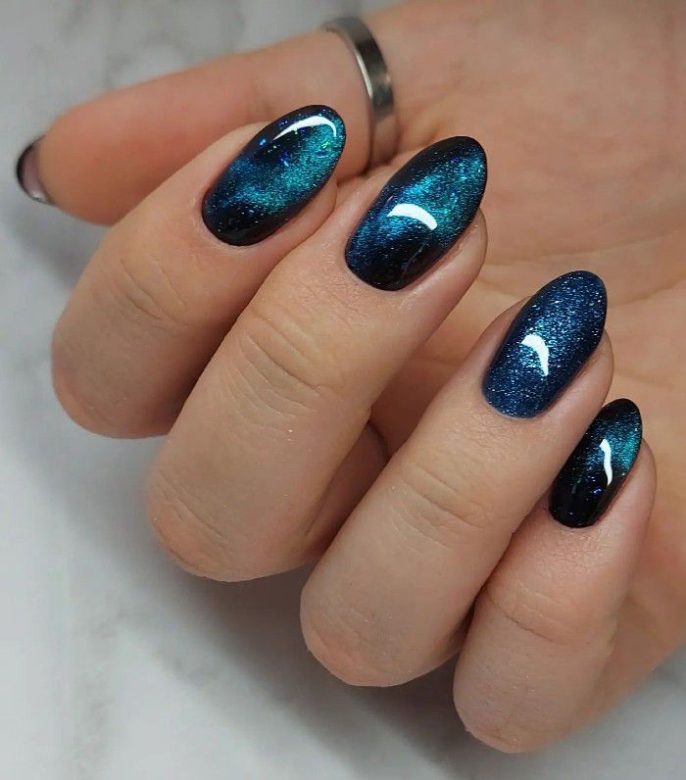 Backdate 1  Cat Eye Nails That'll Convince You To Try The Trend